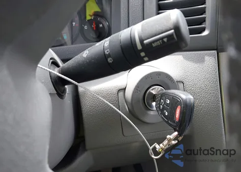 2005 Jeep Grand Cherokee Laredo z USA, uszkodzony, nr VIN 1J4HR48N65C578698